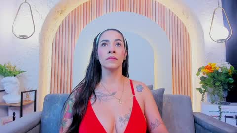 Violette online show from 31, 3, 2026