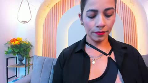 Snapshot of violeet_scottt chatting on 18, 6, 2026 Violette online show from 18, 6, 2026