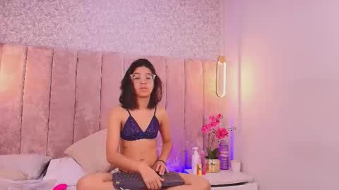 Violeta online show from 1, 12, 2025