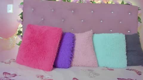 violet__taylor_ online show from 7, 4, 2026