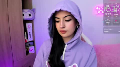 Snapshot of violet_catt chatting on 5, 12, 2024 Violeta online show from 5, 12, 2024