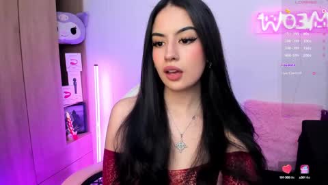 Snapshot of violet_catt chatting on 14, 1, 2025 Violeta online show from 14, 1, 2025