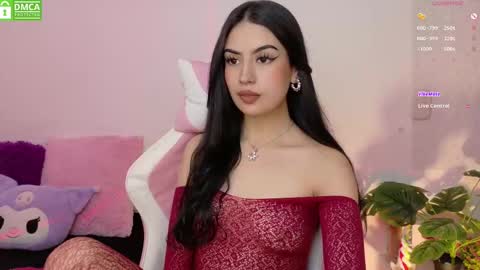 Snapshot of violet_catt chatting on 10, 10, 2025 Violeta online show from 10, 10, 2025