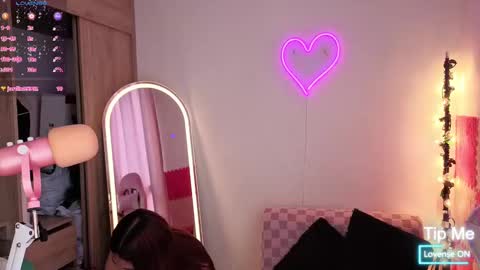 violet online show from 29, 9, 2025