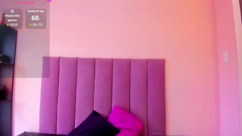 violet online show from 3, 2, 2026