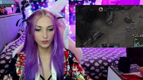 Snapshot of violet_noir_ chatting on 23, 1, 2025 Deya online show from 23, 1, 2025