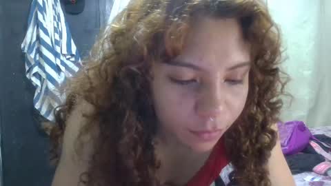 Snapshot of violet_smmithh chatting on 27, 5, 2026 Violet online show from 27, 5, 2026
