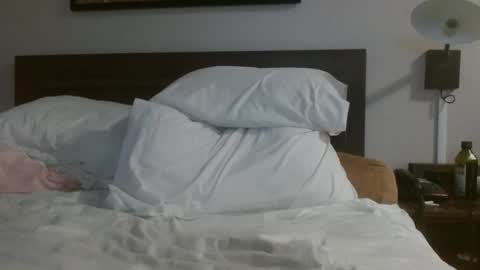 violet_winter97 online show from 13, 11, 2025