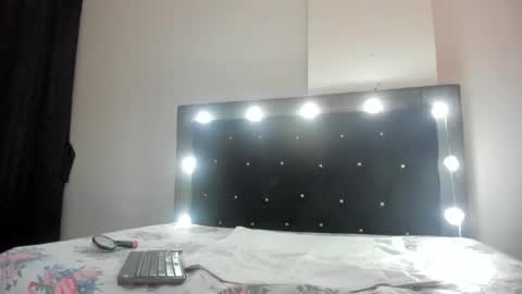 VioletaDums online show from 25, 3, 2026