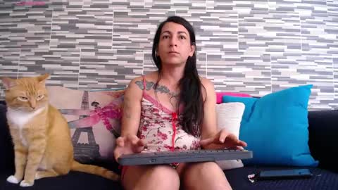 Snapshot of violetagomez_co chatting on 2, 6, 2026 Violeta Gmez online show from 2, 6, 2026