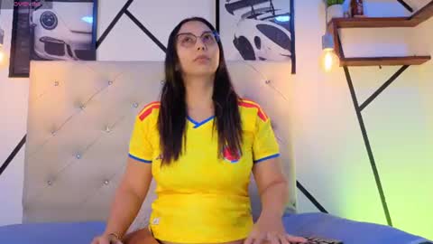 Snapshot of violetasimonz chatting on 3, 7, 2026 violeta simonz online show from 3, 7, 2026