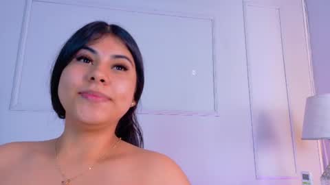 Snapshot of violetbloomm chatting on 14, 7, 2026 Violet online show from 14, 7, 2026
