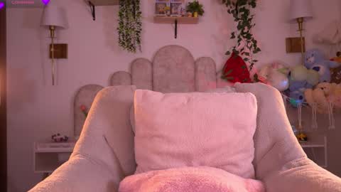 violeth___ online show from 2, 2, 2026