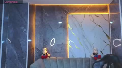 Snapshot of violeth_b chatting on 14, 7, 2026 violeth_b online show from 14, 7, 2026