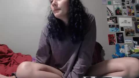 Snapshot of violethooper chatting on 24, 9, 2025 Violet Hooper online show from 24, 9, 2025