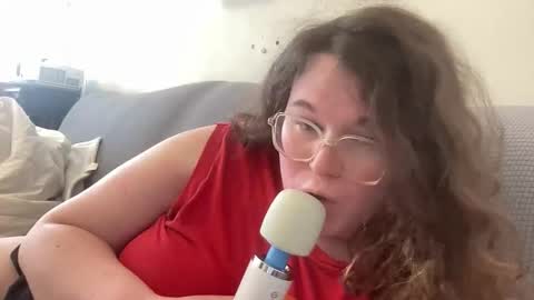 violetlyhappy online show from 27, 3, 2026