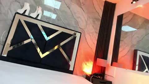 Snapshot of violetrose_as chatting on 10, 5, 2026 Violet Rose online show from 10, 5, 2026