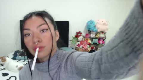 Snapshot of violett_flowers chatting on 12, 2, 2025 violeta  online show from 12, 2, 2025