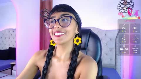 Snapshot of violett_garden chatting on 19, 5, 2026 Violet online show from 19, 5, 2026