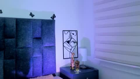 Snapshot of violetta_ficher chatting on 3, 2, 2026 Violetta Ficher online show from 3, 2, 2026