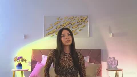 Snapshot of violetta_finch chatting on 16, 7, 2026 violetta_finch online show from 16, 7, 2026