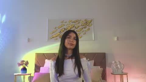Snapshot of violetta_finch chatting on 28, 7, 2026 violetta_finch online show from 28, 7, 2026