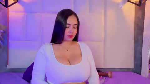 Snapshot of violetta_rose_ chatting on 19, 6, 2026 violetta online show from 19, 6, 2026