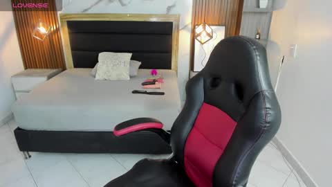 VIOLETTA online show from 17, 3, 2026