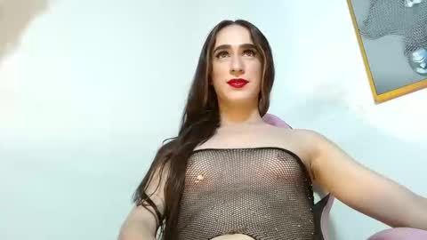 Snapshot of violetta_tss chatting on 12, 1, 2025 Princess Violet Valerious Follow me IGX violetvalerious online show from 12, 1, 2025