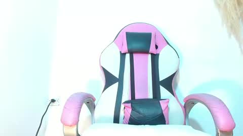 Snapshot of violetta_tss chatting on 10, 2, 2025 Princess Violet Valerious Follow me IGX violetvalerious online show from 10, 2, 2025