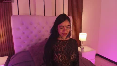 violettaalemida online show from 15, 1, 2026