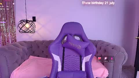 Snapshot of violettenoi chatting on 12, 7, 2026 violettenoi online show from 12, 7, 2026
