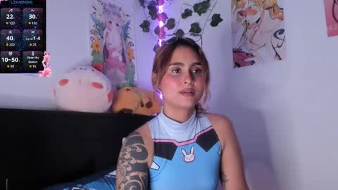 Snapshot of violetteramirez01 chatting on 16, 1, 2025 Violette  online show from 16, 1, 2025