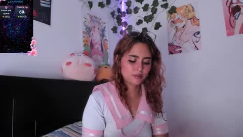 Snapshot of violetteramirez01 chatting on 18, 1, 2025 Violette  online show from 18, 1, 2025