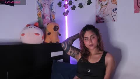 Snapshot of violetteramirez01 chatting on 21, 1, 2025 Violette  online show from 21, 1, 2025