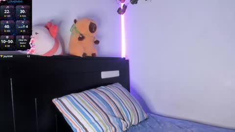 Snapshot of violetteramirez01 chatting on 25, 2, 2025 Violette  online show from 25, 2, 2025