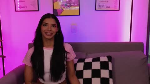 Violet online show from 19, 2, 2026