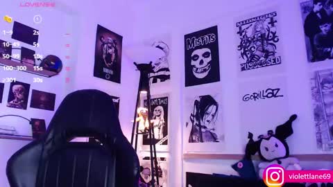 Snapshot of violettlane chatting on 12, 1, 2025 Violeta online show from 12, 1, 2025