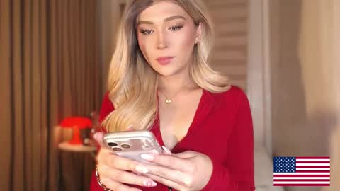 Snapshot of violetversacexx chatting on 13, 2, 2026 Best Of Both Worlds online show from 13, 2, 2026