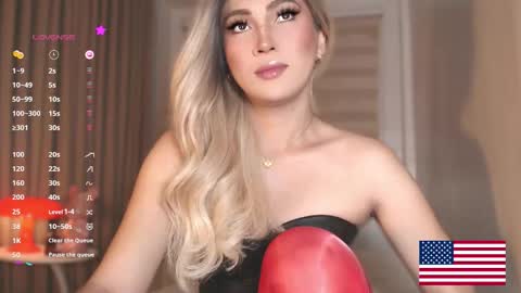 Snapshot of violetversacexx chatting on 8, 3, 2026 Best Of Both Worlds online show from 8, 3, 2026