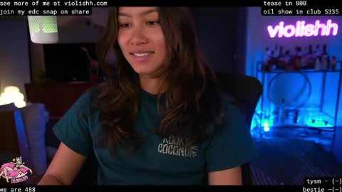 follow me on twitter violishh and ig violishh  online show from 19, 4, 2026