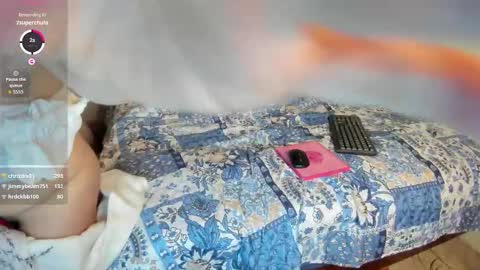 violleeet_ online show from 3, 2, 2026