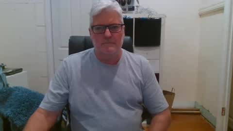 viper654321 online show from 23, 2, 2025