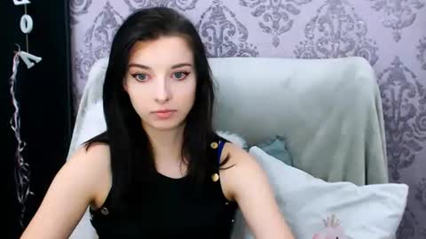 VirginLuna online show from 13, 11, 2025