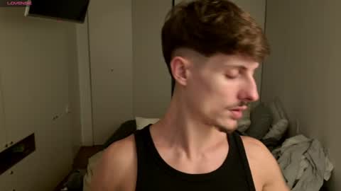 Snapshot of vitoraugustoxxx chatting on 3, 7, 2026 vitoraugustoxxx online show from 3, 7, 2026