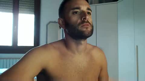 vittorio20cm online show from 26, 9, 2025