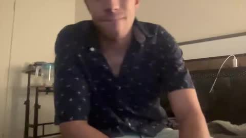 Snapshot of vivatrill chatting on 4, 1, 2025 vivatrill online show from 4, 1, 2025