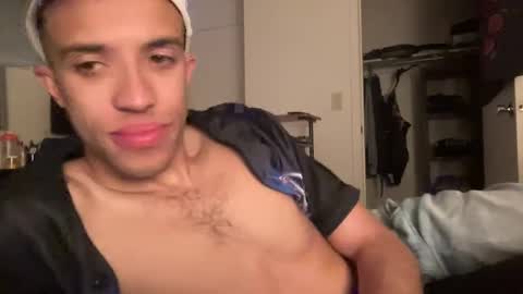 Snapshot of vivatrill chatting on 22, 1, 2025 vivatrill online show from 22, 1, 2025