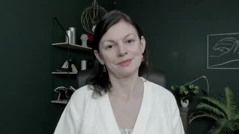 Vivian online show from 23, 3, 2026