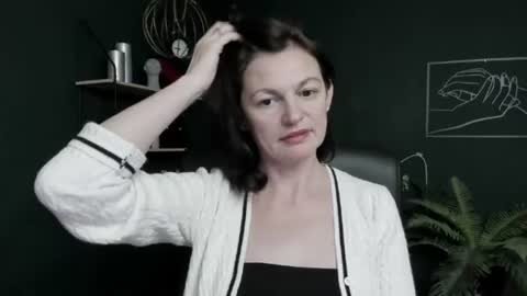 Snapshot of vivian_dream chatting on 9, 7, 2026 Vivian online show from 9, 7, 2026